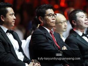 哈珀替补争,安东尼建议,私下沟通,开云体育,开云体育官网,开云体育app下载